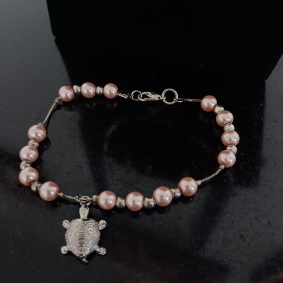 Silver-Toned Turtle & Pink Beaded Jewelry Set, 20" - Picture 3 of 3